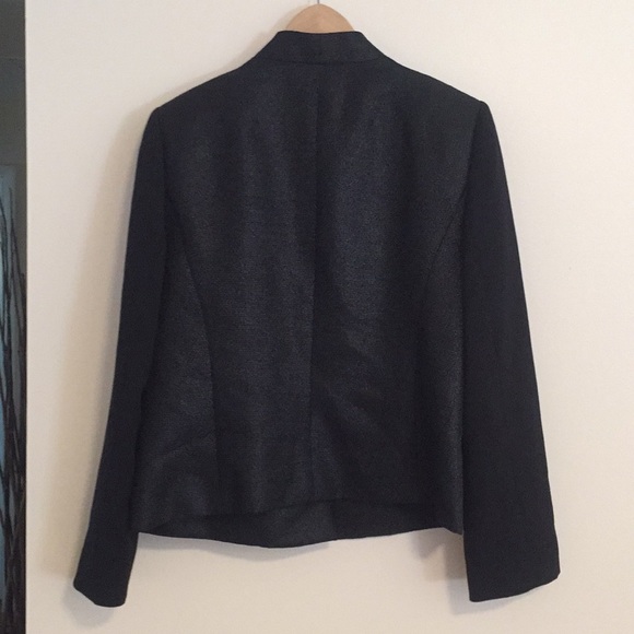 Jacket - Picture 2 of 4